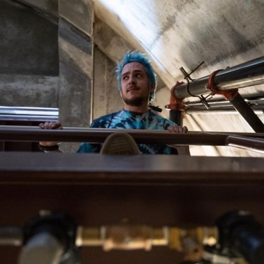 Meet your Posher, Tom